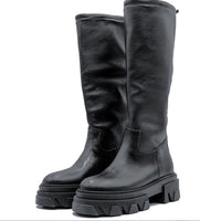 Chunky boots in vera pellemade in italy Nero
