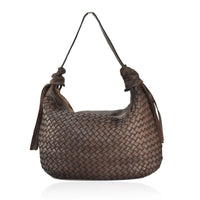 Borsa da spalla con tracolla in vera pelle intrecciata effetto vintage tinto lavato in capo