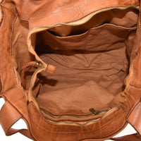 Borsa a spalla con tracolla in vera pelle  effetto vintage tinto lavato in capo made in italy