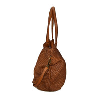 Borsa a spalla in vera pelle intrecciata effetto vintage tinto lavato in capo