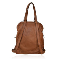 Zaino convertibile in borsa a spalla in vera pelle  effetto vintage tinto lavato in capo made in italy