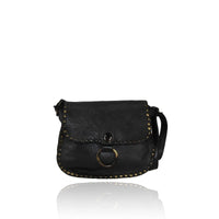 Borsa a tracolla  borchie in vera pelle effetto vintage tinto lavato in capo made in italy