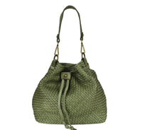 Borsa secchiello con tracolla in vera pelle intrecciata effetto vintage tinto lavato in capo made in italy