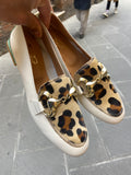 Mocassini scarpe donna Divine Follie in vera pelle leopardo Beige Made in italy