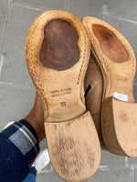 Stivali anfibi donna ZETA SHOES  in vera pelle fatti a mano tacco basso made in Italy TAUPE