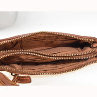 Borsa a tracolla Pochette  in vera pelle intrecciata effetto vintage tinto lavato in capo made in italy